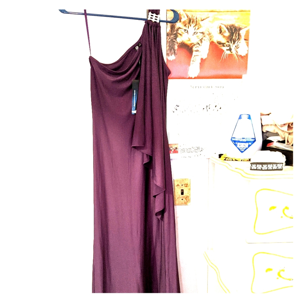 One shouldered Evening/Formal Maxi Dress